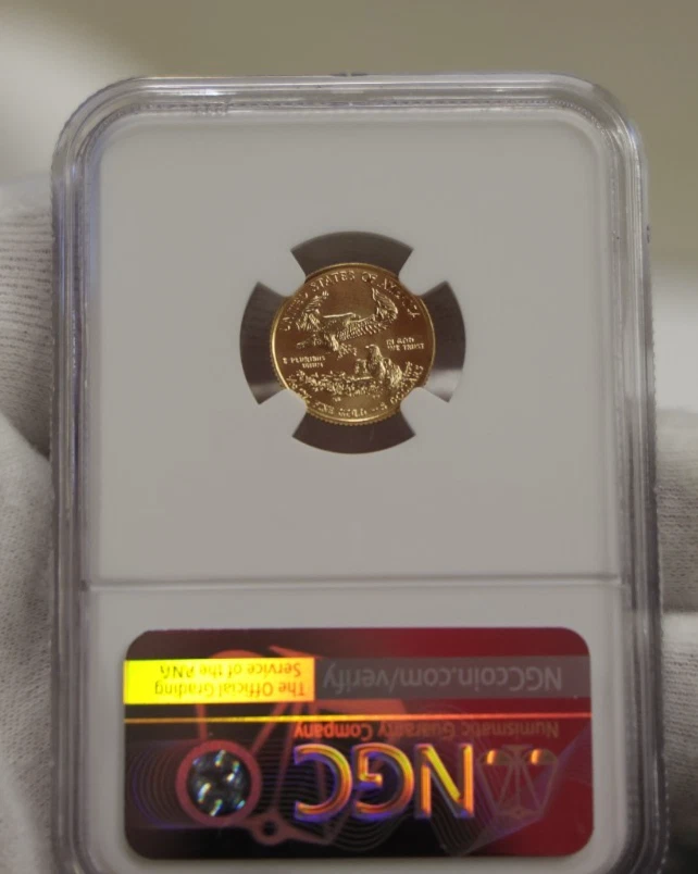 2015 US 1/10 Gold Eagle $5 NGC MS70 - Image 2 of 2