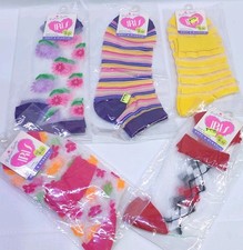 5 Sheer Ankle Socks Ladies White Yellow Pink Green Flowers Hosiery Sz 9-11 NOS