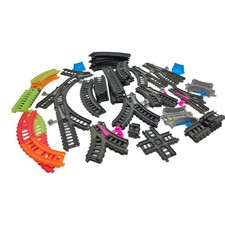 Mattel Thomas  Friends Train Track Lot CCP26-2079 Curves Switches Glow Orange