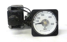 GENERAL ELECTRIC VOLTMETER 6476K51052, W/ DIAL, 0-500 AC VOLTS