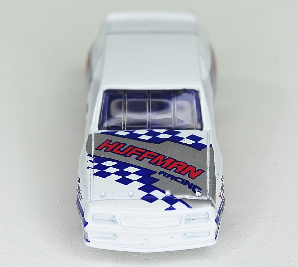 Carro de corrida vintage Hot Wheels CHEVY STOCKER 1:64 colecionador nº 618 - Imagem 3 de 4