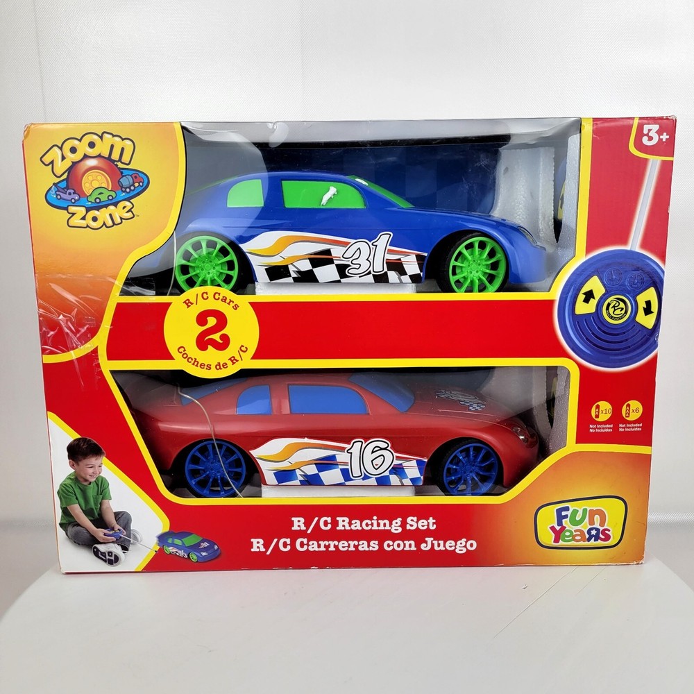 Zoom Zone Remote Control Racing Set 2 Cars By Fun Zone New in Box NIB