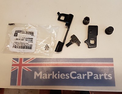 VAUXHALL CORSA B REPAIR KIT BRACKET KIT RIGHT HAND NEW VAUXHALL 9001287 24438471