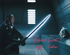 GIANCARLO ESPOSITO signed Autogramm 20x25cm STAR WARS MANDO in Person autograph