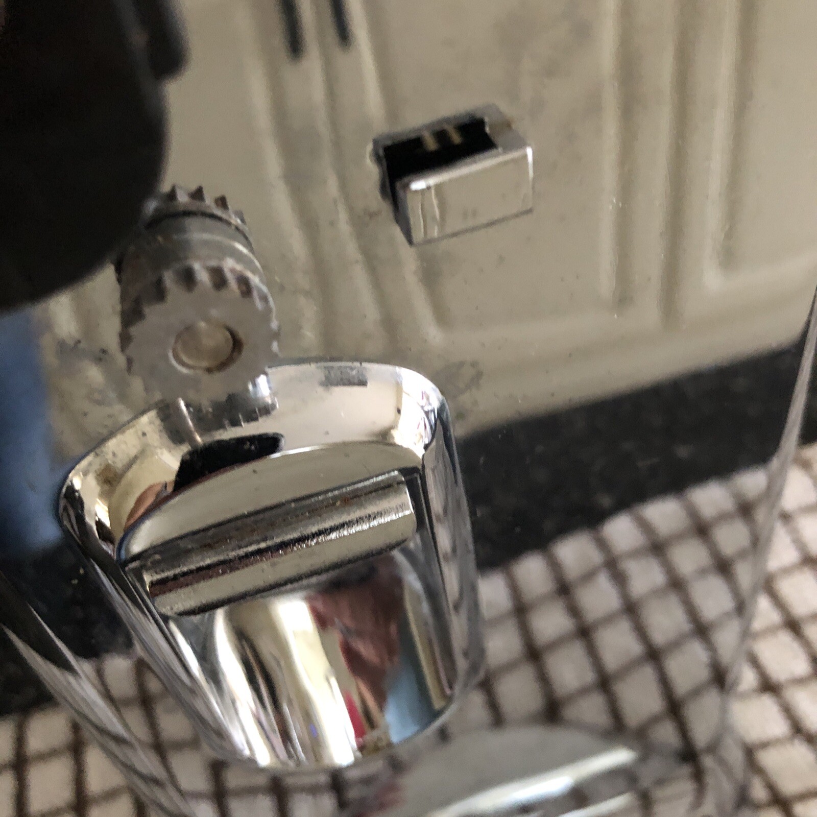 Kenwood 3 in 1 CO606 Electric Tin/can Opener and Knife Sharpener