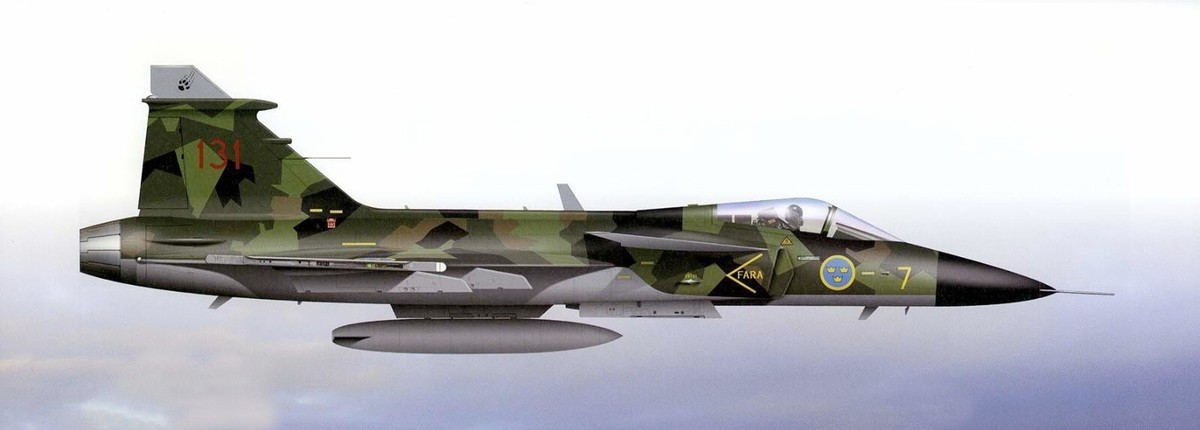 【シルトクレーテ】エフトイズ 1/144 SAAB JAS-39グリペン SAAB JAS39 Gripen with Decal | HLJ.com