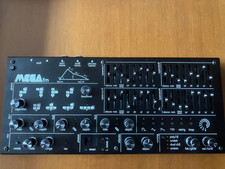 Twisted Electrons MEGAfm MK I - FM Synthesize...