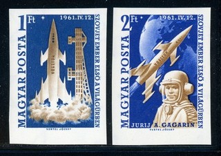 HUNGARY MH IMPERF Selections: Scott #1381 1382 Yuri Gagarin VOSTOK 1 CV$60