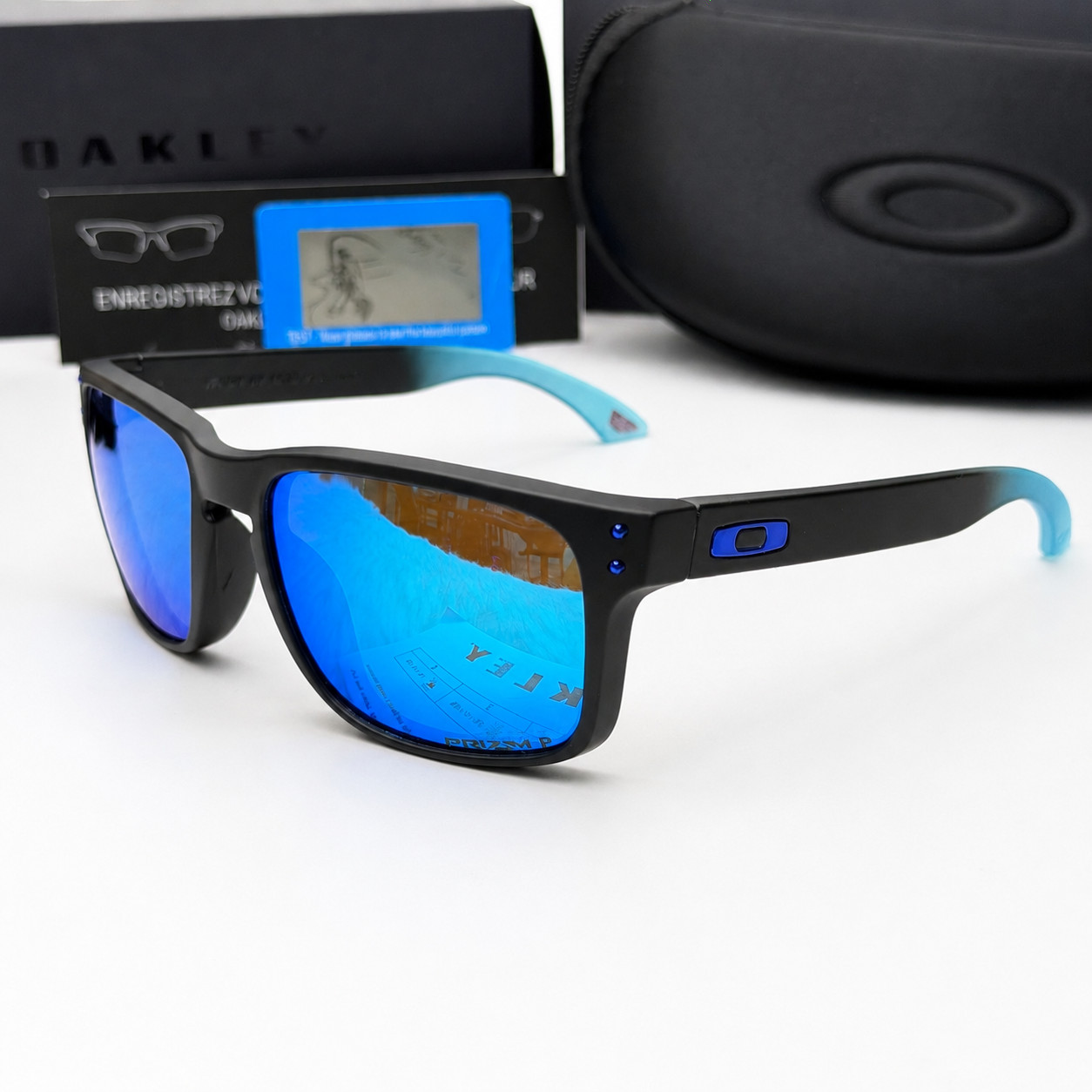 NEW Oakley Holbrook Polarized Sunglasses Matte Black Blue Mirror Lens UV400