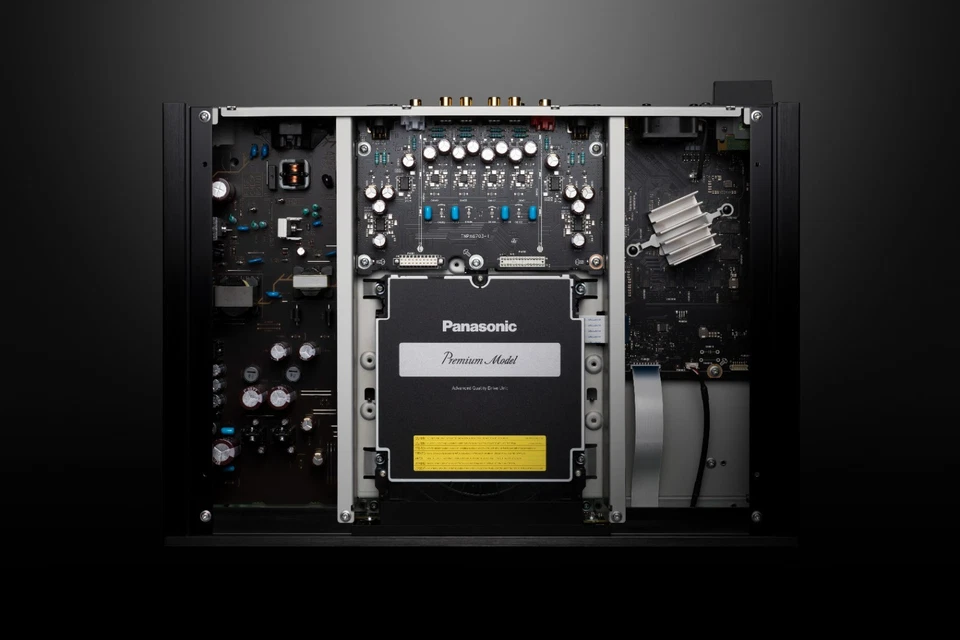 Panasonic DP-UB9004 UHD Blu-ray™ Player mit THX Zertifizierung - DP UB 9004 EG1 - Bild 4 von 4