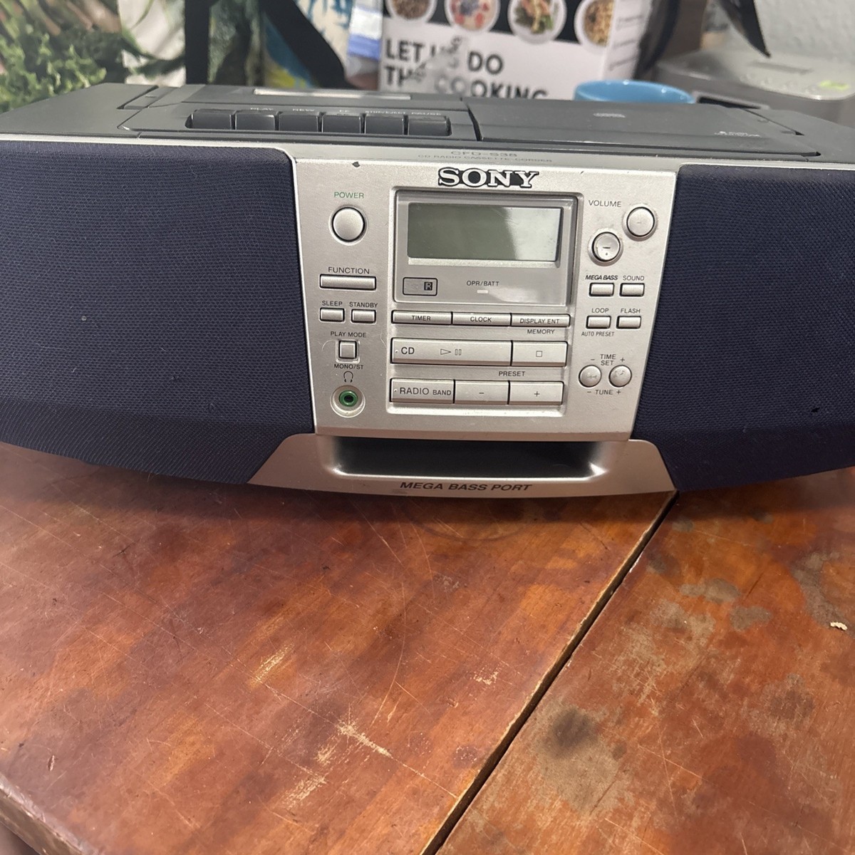 Sony CFD-S38 CD Radio Cassette-Corder Boombox Tested Works