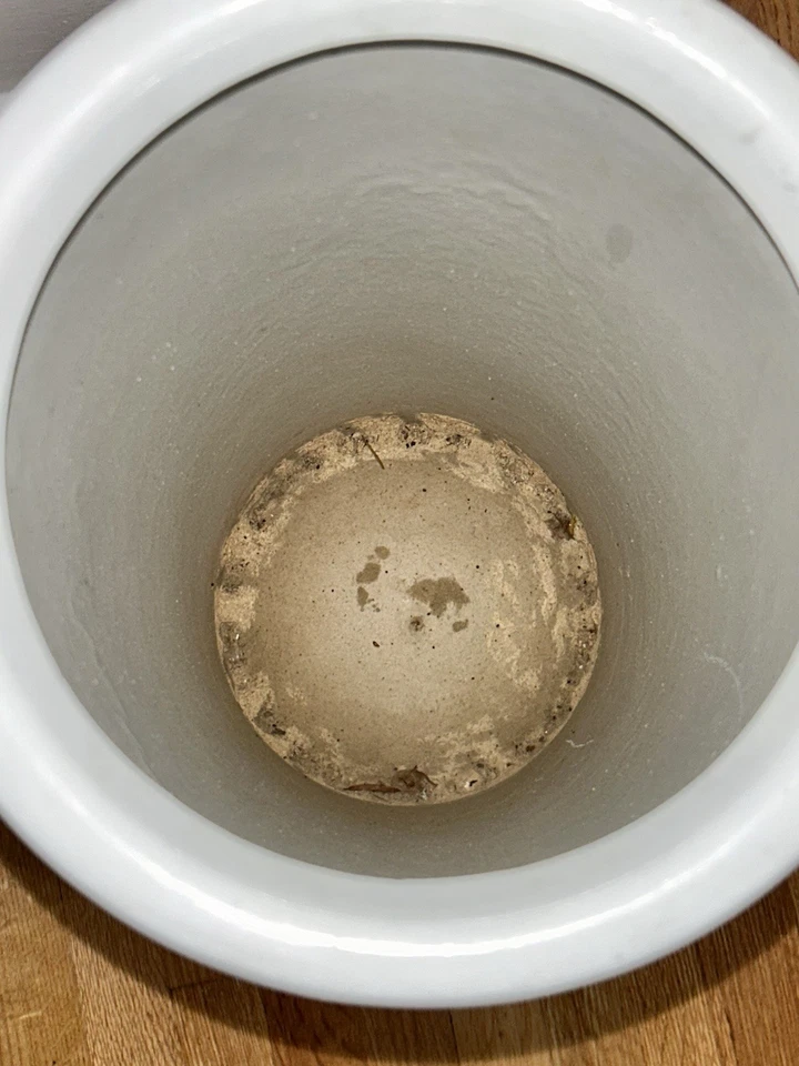 Jarrón vintage pintado a mano Famille Rose con soporte para paraguas - diseño de geisha y floral Foto 3 de 4