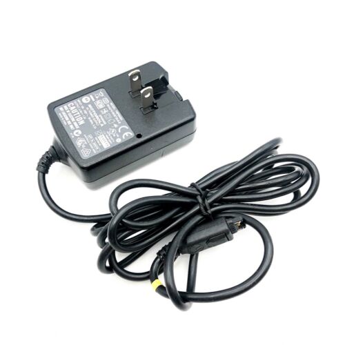 New Genuine Motorola FMP5040 Adapter Charger for V60 V66 V70 V80 Cell Phone - Picture 4 of 6