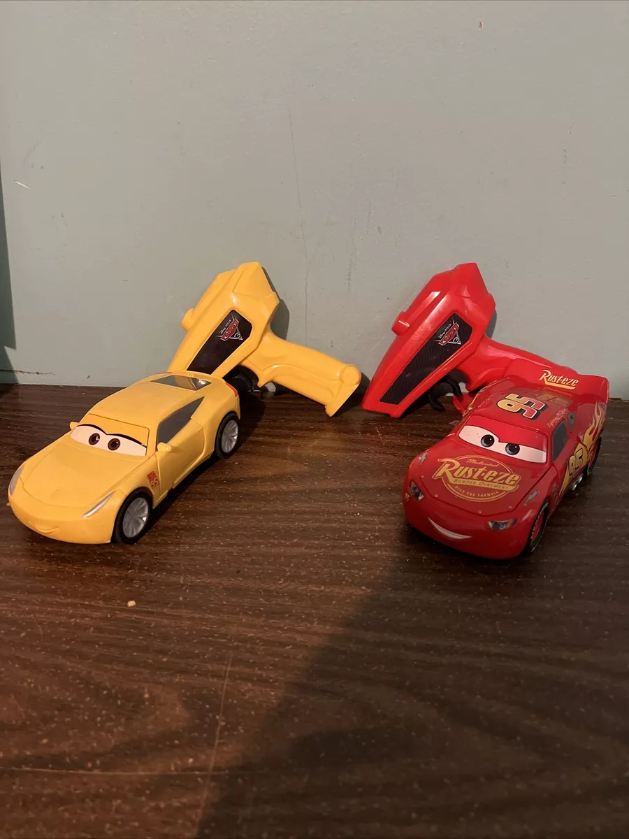 Cars 3 Lightning McQueen Crazy Crash And Smash RC Car Thinkway Toys Brand