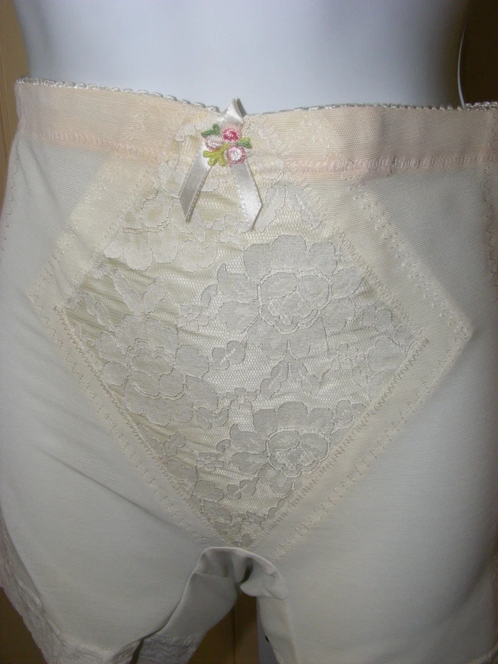 FAJA PIERNA CORTA AÑOS 60 CAROL BRENT PEQUEÑA SOPORTE COMPLETO ENCAJE PIERNA MEDIAS LIGAS Foto 4 de 4