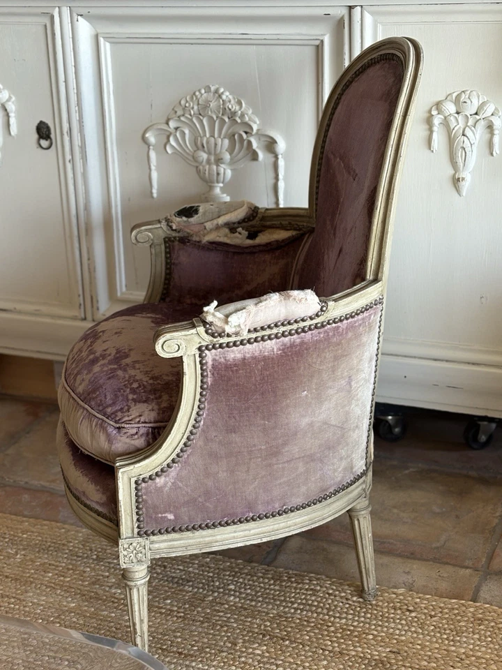 Silla Bergère vintage Luis XVI Foto 2 de 4