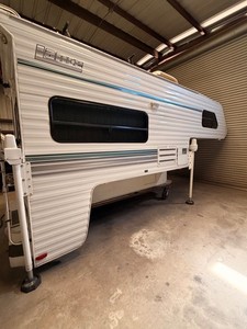 Lance Truck Camper 10’1