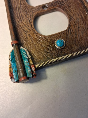 Lightswitch/outlet Covers Western Arrows Turquoise Faux Wood 3x5" - Picture 6 of 9