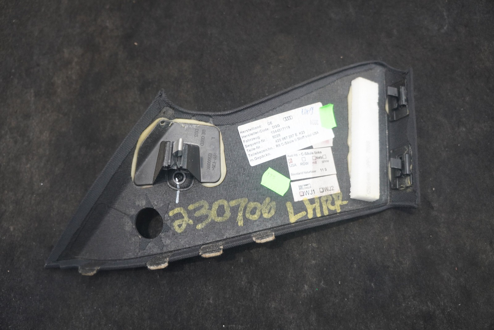 Rear Left Interior Upper C Pillar Quarter Trim 420867287 EK25 OEM Audi R8 2011