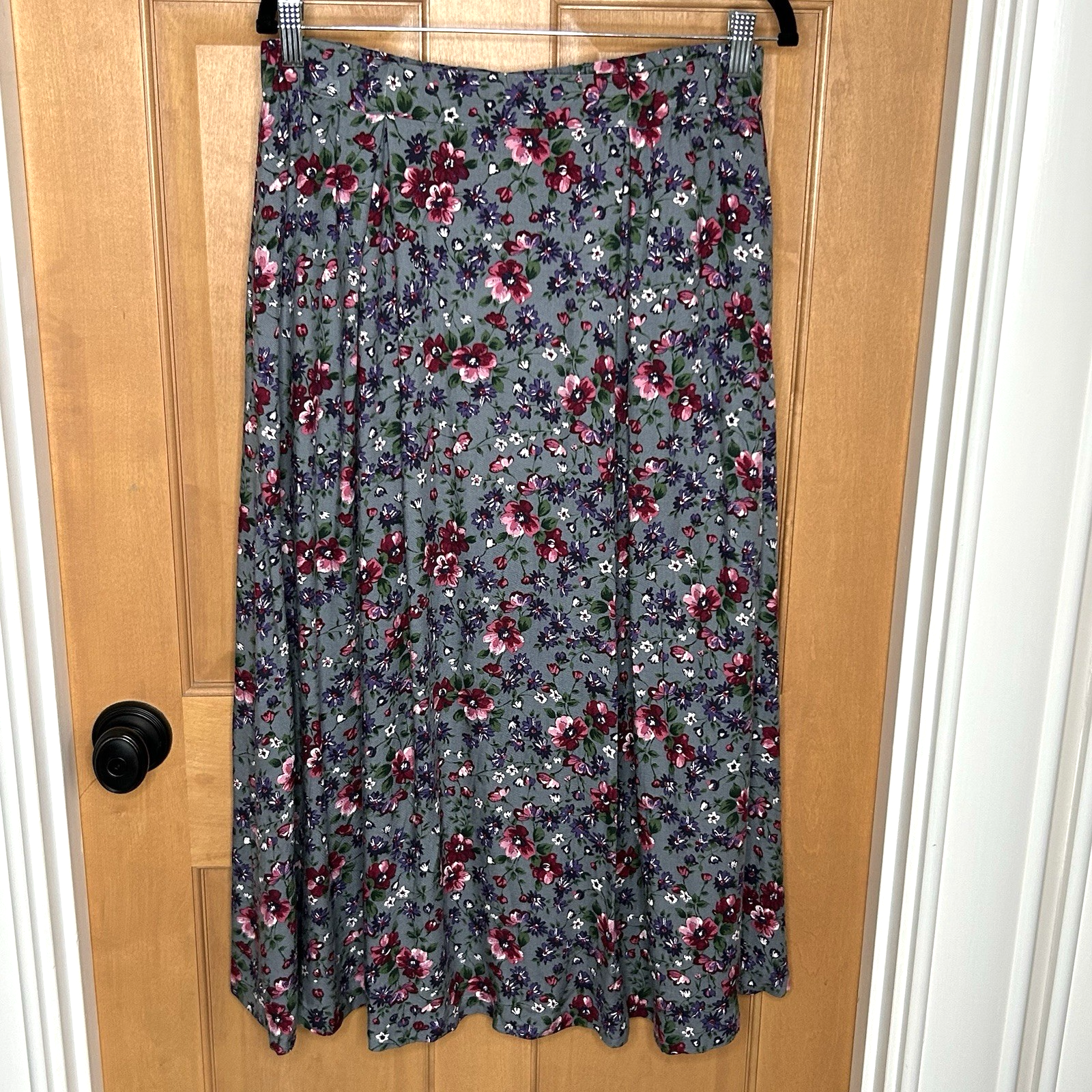 Floral Midi Skirt Vtg 10 Ashley Gray Dark Flowers Pleats A Line Pockets Cottage-image
