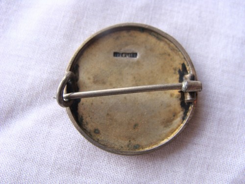 ART NOUVEAU SWISS ENAMEL BROOCH ON SILVER - Picture 8 of 9