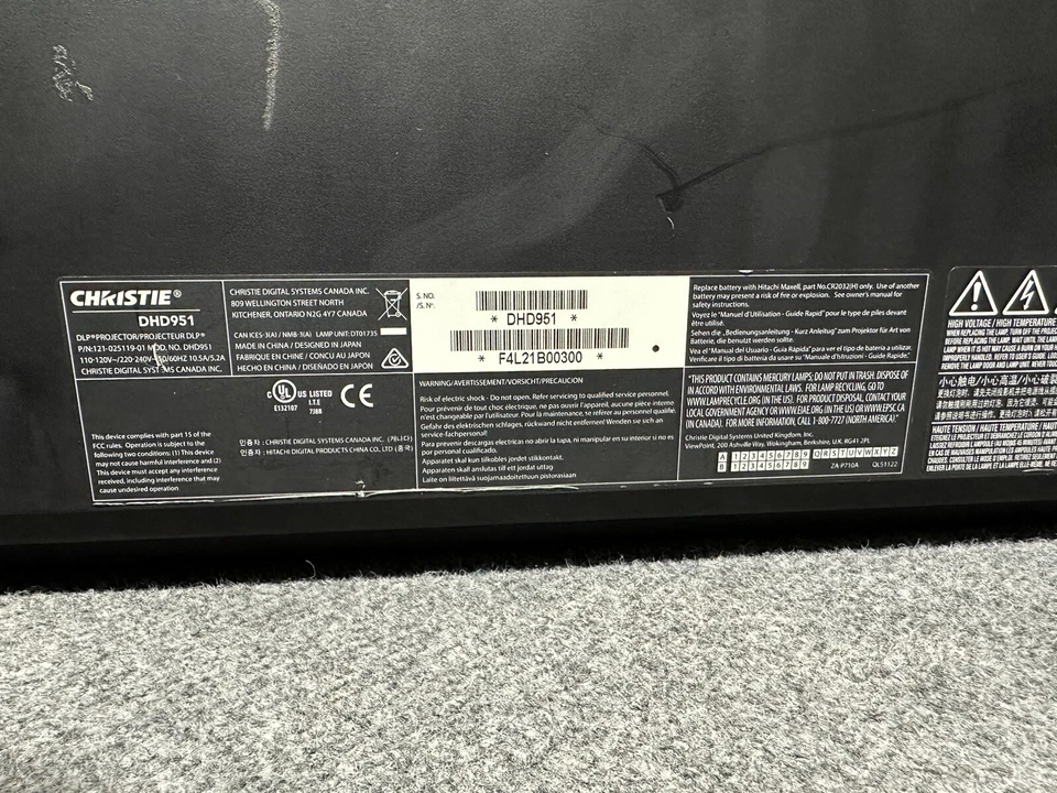 Christie DHD 951  Projector With Standard And Short Throw Lens - Image 2 of 4