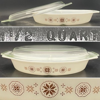 Pyrex 063 Town & Country (Brown on White) Covered Divided Casserole Dish 1963-67