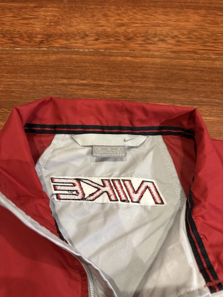 Vintage Y2K Nike Windbreaker Jacket Red And Grey - Image 3 of 4