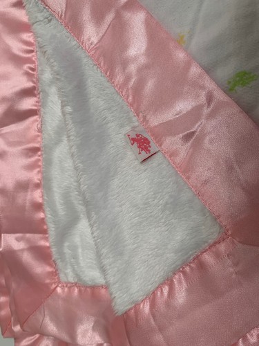 Ralph lauren polo baby blanket Reversible ,Satin Trim Girl, Soft , 30”x37” - Picture 9 of 9