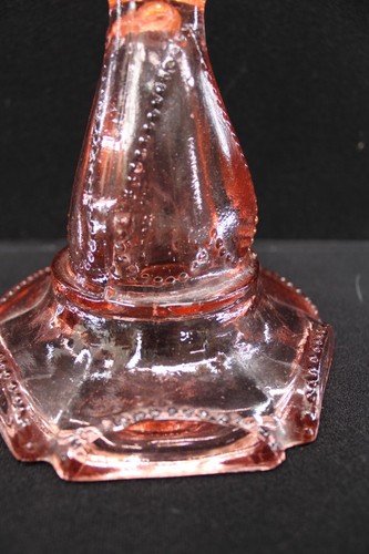 PINK Reproduction Findlay Glass "Queen of Hearts" Oil Lamp {420} - Picture 6 of 7