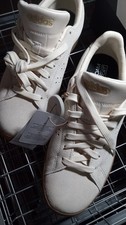 Brand New w/Box Tags Adidas. Advantage 2.0 Womens 7.5, UK 6, White Bronze Gold.