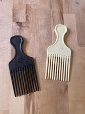 Vintage Goody Plastic Textured Reptile Print Hair Afro Pick Comb Lift USA Lot 2
