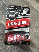 2023 Chase Elliott 9 Llumar Throwback 1:64 Lionel Darlington NASCAR Authentics