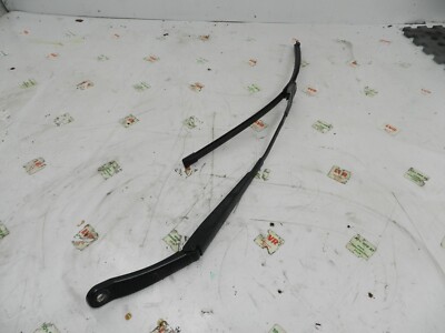 2012 CITROEN C4 VTS MK2 HATCHBACK. WIPER ARM