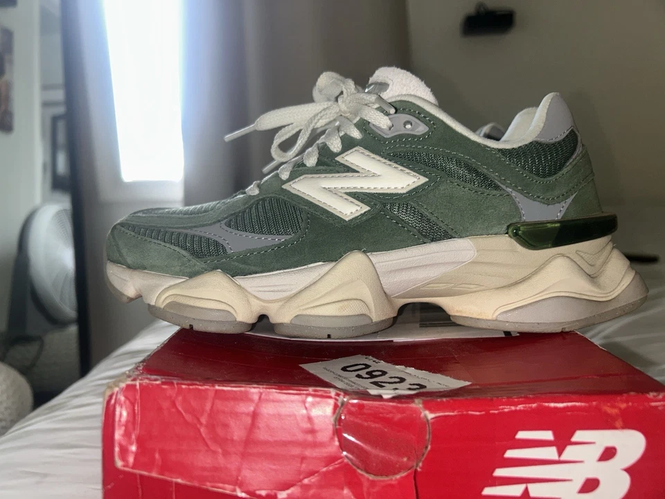 New Balance 9060 en sal marina verde talla 6 para mujer Foto 3 de 4