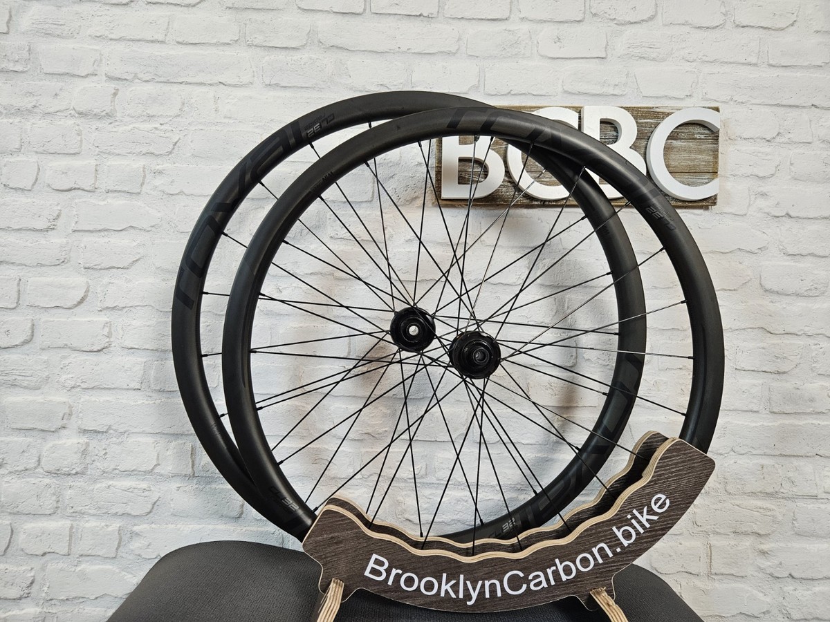 最終値下げRoval RAPIDE cl2 SRAMフリーボディー 新品未使用 Specialized Roval CL 32 Rapide Carbon Fiber Disc Wheelset Tubeless