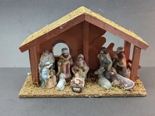 Vintage Nativity Manger Scene 10 Pcs Ceramic Set Holiday Season Decor 11 x 7"
