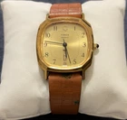 Vintage Timex Quartz Day Date Gold Tone Watch Runs Great + NOS Timex Band