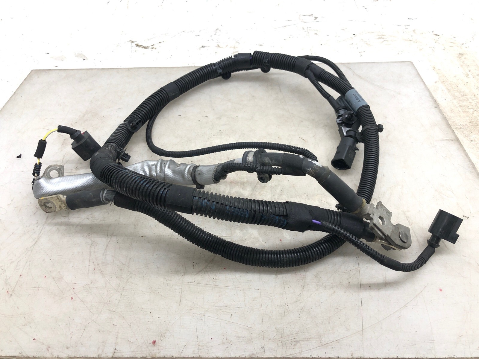 2016-2020 BENTLEY BENTAYGA OEM ENGINE ALTERNATOR WIRE WIRING HARNESS 36A971228