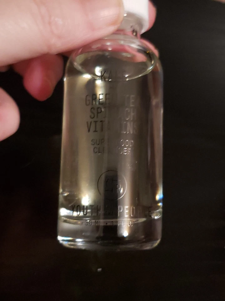 Youth to the People ~ Limpiador superalimento vitaminas espinacas col rizada + té verde ~ 1 oz Foto 2 de 4