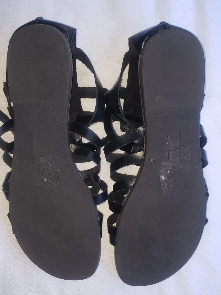 Sandálias gladiador romanas de couro preto usadas tamanho 11 bom estado - Imagem 4 de 4