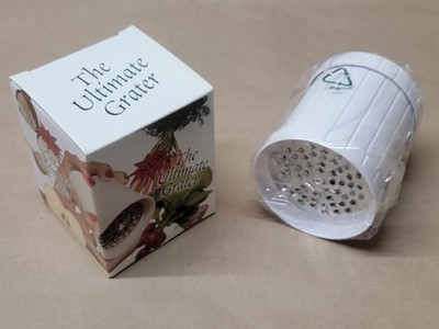 Vintage Roberta s Ultimate Grater NOS New In Box Kitchen Gadget Cheese Chocolate