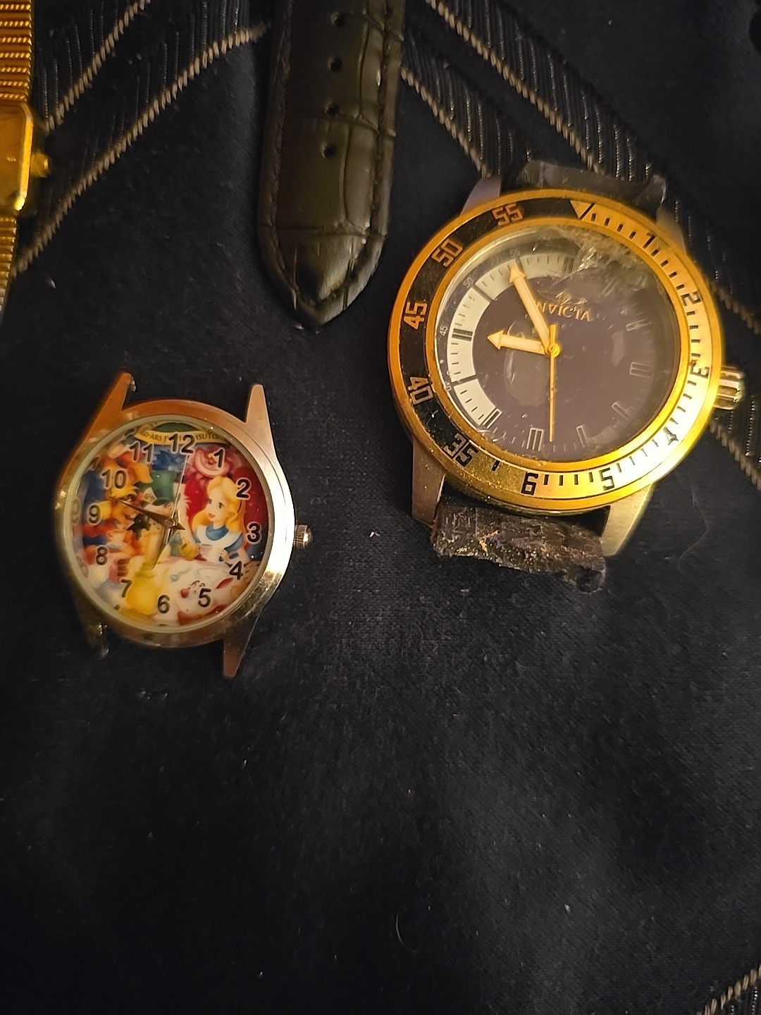 Multiple Watches All Different Types Plus Extra B… - image 11