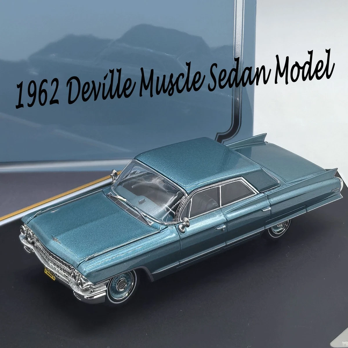 MK 1:64 Blue 1962 Cadillac DeVille HEC Scene Muscle Sedan Diecast