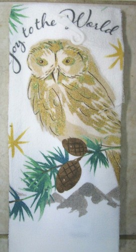TOWELS...KITCHEN/ HAND..CHRISTMAS - Picture 2 of 4