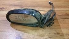 Retroviseur droit (ou coque) Mazda MX3