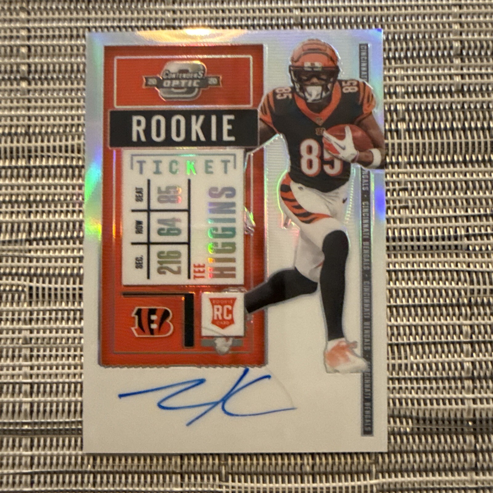 2020 Optic Contenders Tee Higgins #113 Holo Silver Prizm Rookie Ticket Auto RC