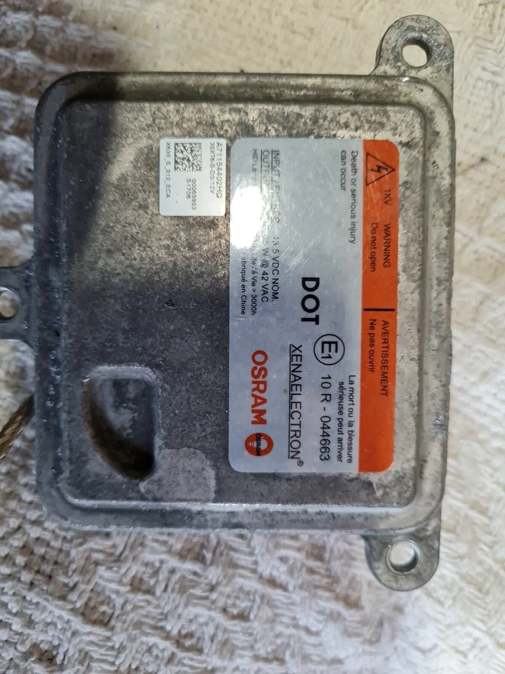 LAND ROVER DISCOVERY SPORT SD4 14-19 FARO BALASTRO XENÓN. A71154402HQ Foto 2 de 4