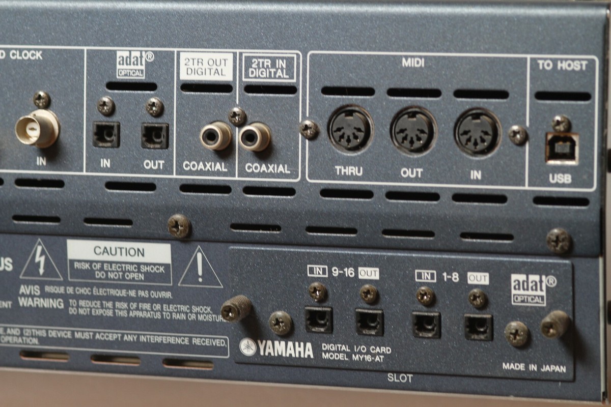 Yamaha 01V96 includes extra expansion cards for 24 channels Yamaha 01V96 includes extra expansion cards for 24 channels