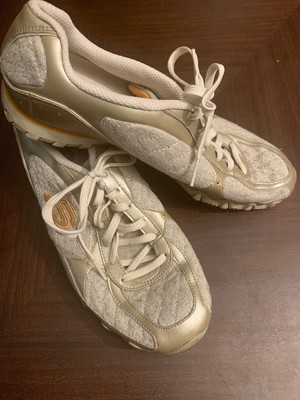 skechers quilted shoes